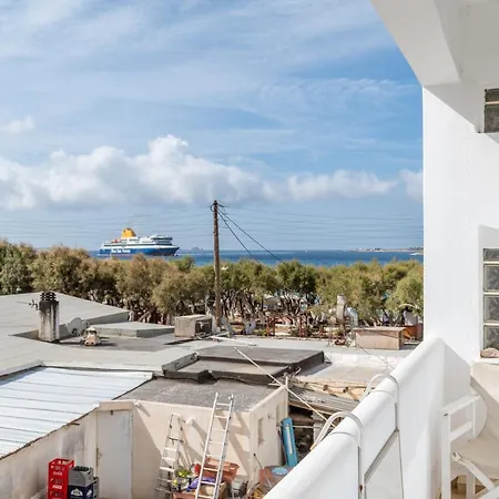 Livadia B Aparthotel 3*
